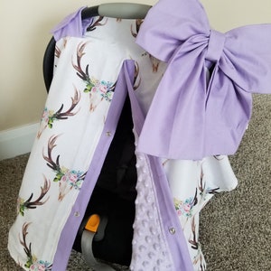 Funda de asiento de coche con diseño de ciervo floral, ciervo con Minky lavanda, regalo personalizado para baby shower, capota para asiento de coche de niña