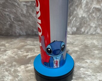 20 oz  alien soft drink tumbler. great for hot and cold drinks and comes with a straw. one of a kind