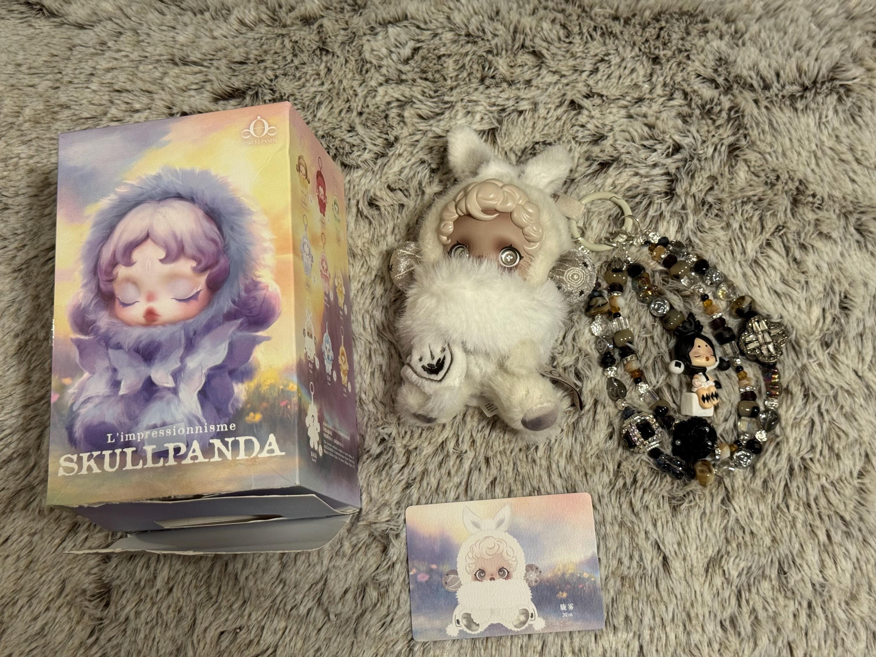 Pop Mart Skullpanda L'impressionnisme Plush Doll “mist” Keychain