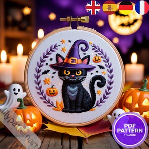 Peut inclure: Un cercle à broder sur le thème d'Halloween avec un chat noir portant un chapeau de sorcière violet, entouré de citrouilles, d'étoiles et de chauves-souris. Le motif est sur fond blanc dans un cercle en bois. Inclut un patron PDF et un guide.