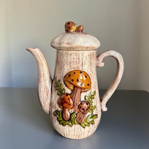 Vintage 1980 Arnel’s Mushroom Tea / Coffee Pot