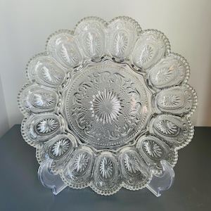 Vintage L.E. Smith Clear Cut Glass Deviled Egg Plate – 11” Round, Holds 15 Eggs