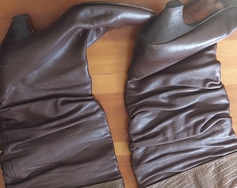 Vintage Vero Cuoio Alligator embossed fold over brown leather boots size 8.5