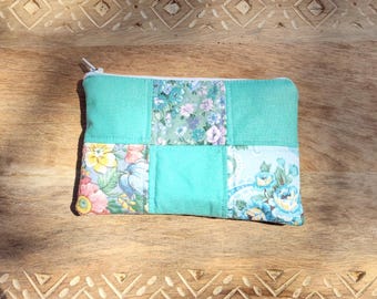 Blue Vintage Floral Patchwork Zippered Coin Pouch