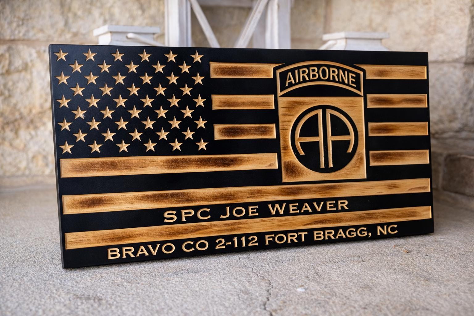 ハワイウッドアート　アメリカ陸軍オリジナル記章 82nd Airborne Wooden Sign - Etsy