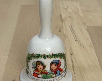 Vintage Current Inc. Christmas Bell – Porcelain Holly Wreath Decor