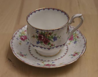 Royal Albert Bone China Teacup and Saucer, Petit Point Pattern