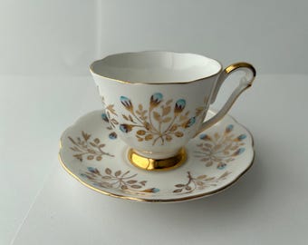 Queen Anne Bone China Teacup Saucer | Vintage Gold Gilt | Blue Bud Flower Tea Cup