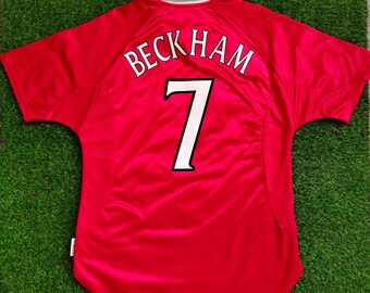 Vintage 90s Manchester United No. 7 David Beckham Football Jersey