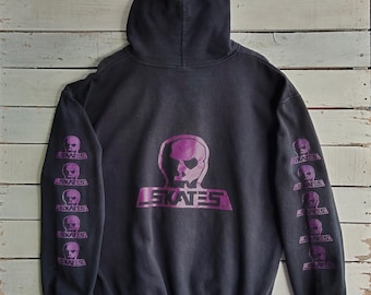 Vintage DISTRESSED Skull Skates Skateboarding Hoodie Skates Sweatshirt Skates Pullover Skates Sweater Printed Logo Black Color Men's XL