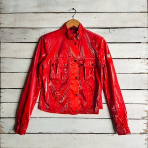 Vintage Belstaff jas Belstaff volledige ritssluiting Belstaff trui Belstaff trui Belstaff crop top badge logo rode kleur vrouwen S