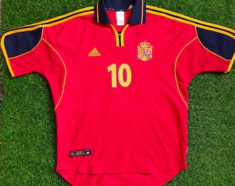 Vintage Spain No. 10 Raul Football Jersey Spain T Shirt Spain Tees Spain Jumper Embroidery Logo Red Color Men's Fit M