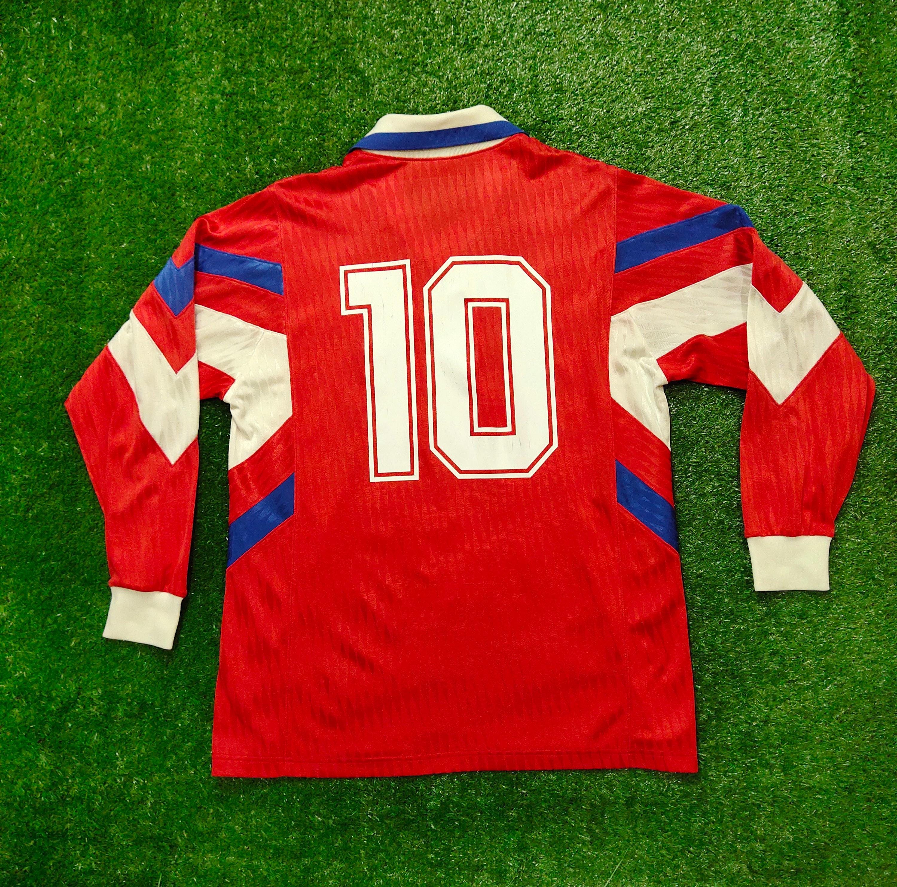 Vintage 90s Distressed Uruguay No. 10 Enzo Francescoli Football