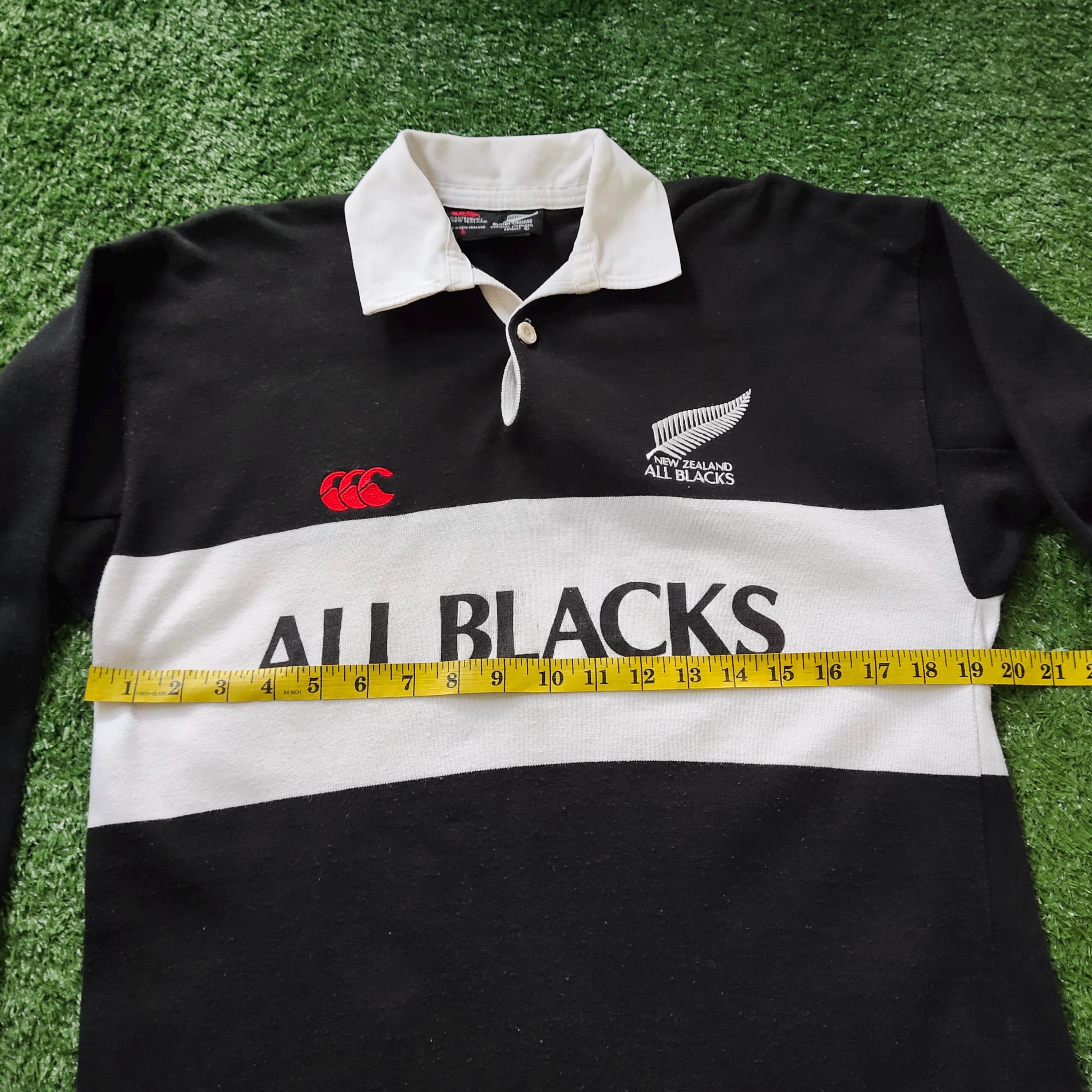 Vintage 90s Distressed Canterbury New Zealand All Blacks Rugby
