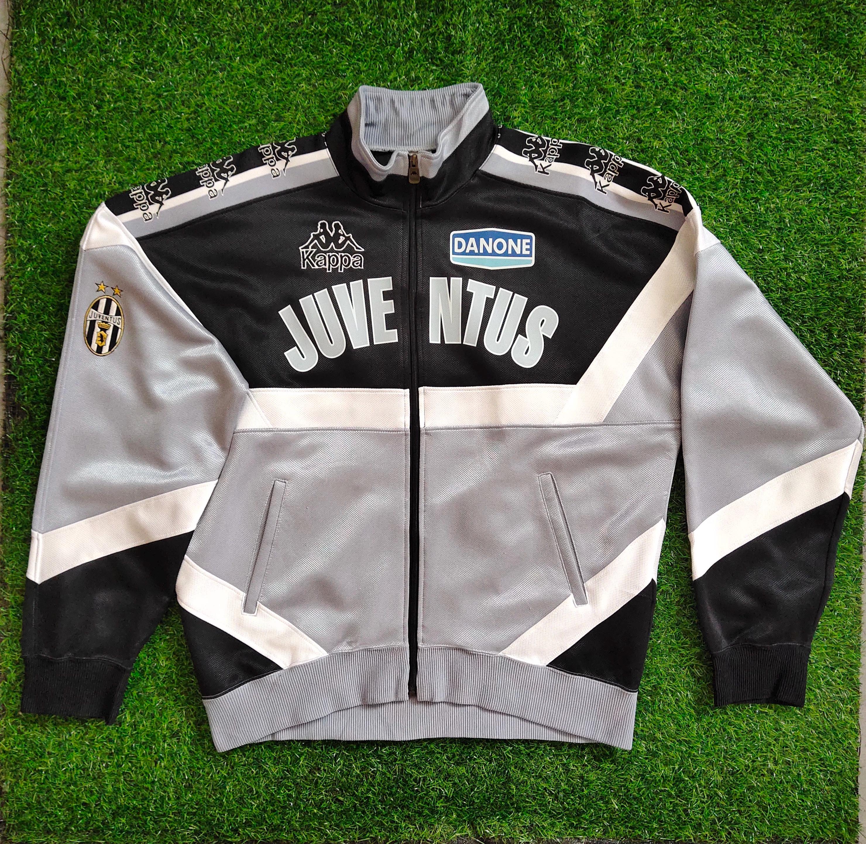 91/92” Juventus ウィンドジャケット　イタリア製　ビンテージ 91/92” Juventus ウィンドジャケット イタリア製 ビンテージ 91