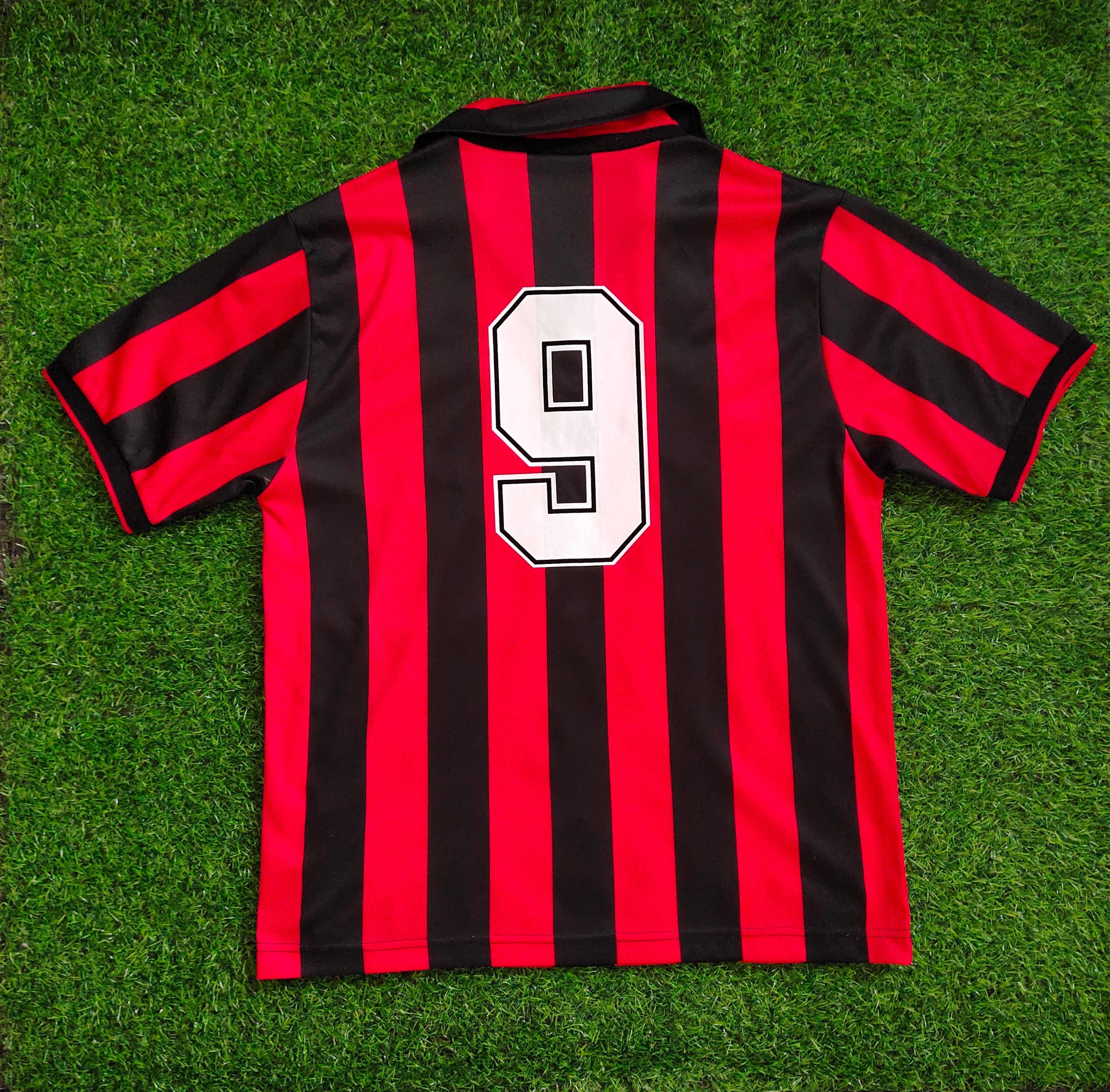 Vintage 90s AC Milan No. 9 Marco Van Basten Football Jersey Vintage 90s AC Milan No. 9 Marco Van Basten Football Jersey