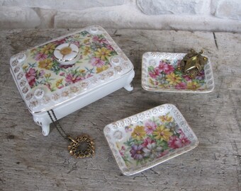 1960s Handpainted TILSO Made in Japan 53-139 Ceramic dish with lid trinket candy powder jewelry box type piece Pink ROSES