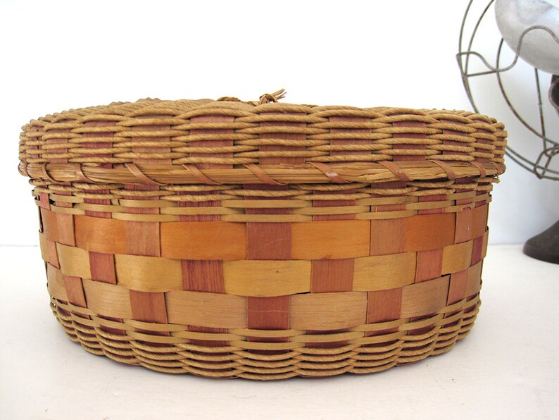 Vintage Woven Basket With Lid Large Round Sewing Craft Storage - Etsy