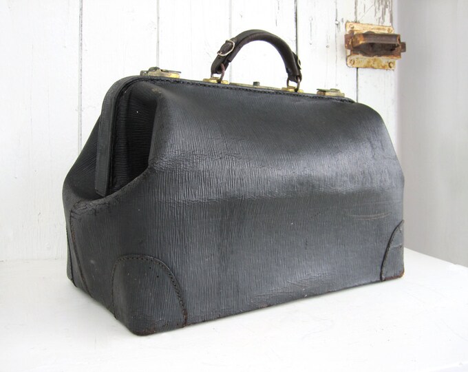 Antique Leather Doctor Bag Black Texture Brass Hardware Old Etsy