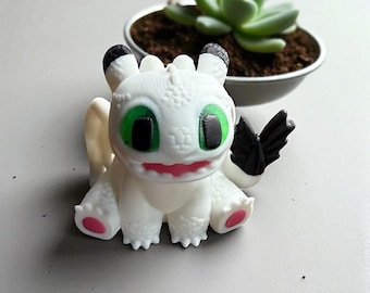 Figura de dragón Furia Luminosa – Compañero coleccionable de color blanco brillante