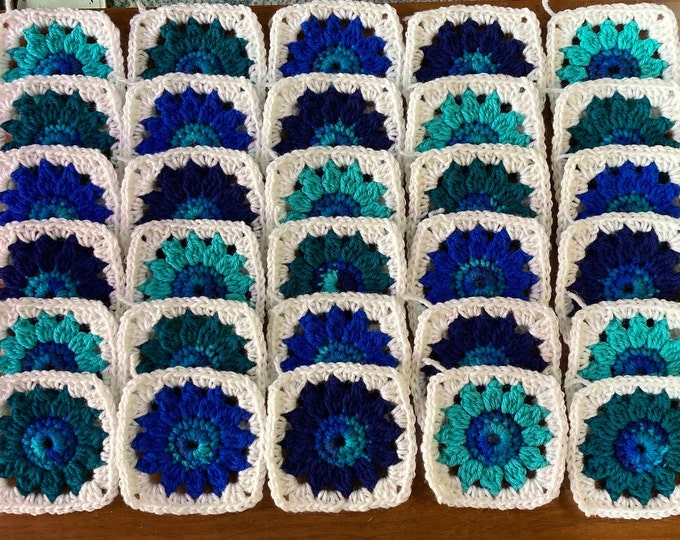 30 Floral Granny Squares Crochet Blocks Crocheted Solid Ocean Colors ...