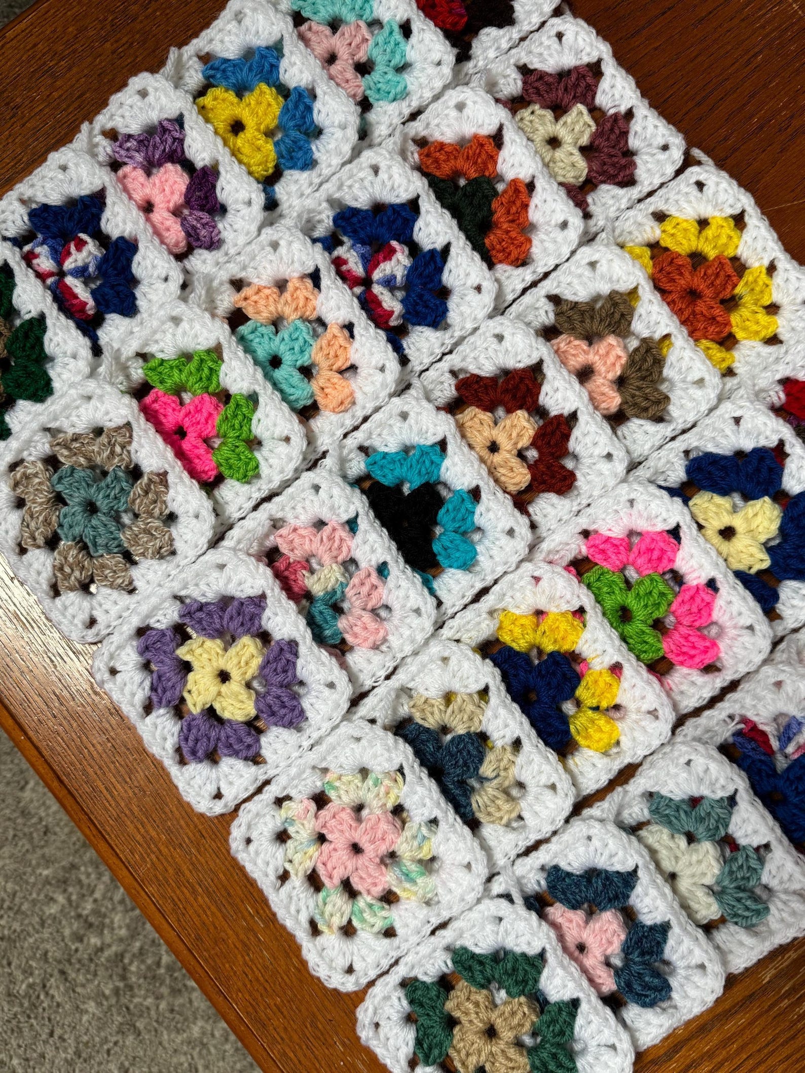 30 Traditional Granny Squares Crochet Blocks Crocheted With White ...