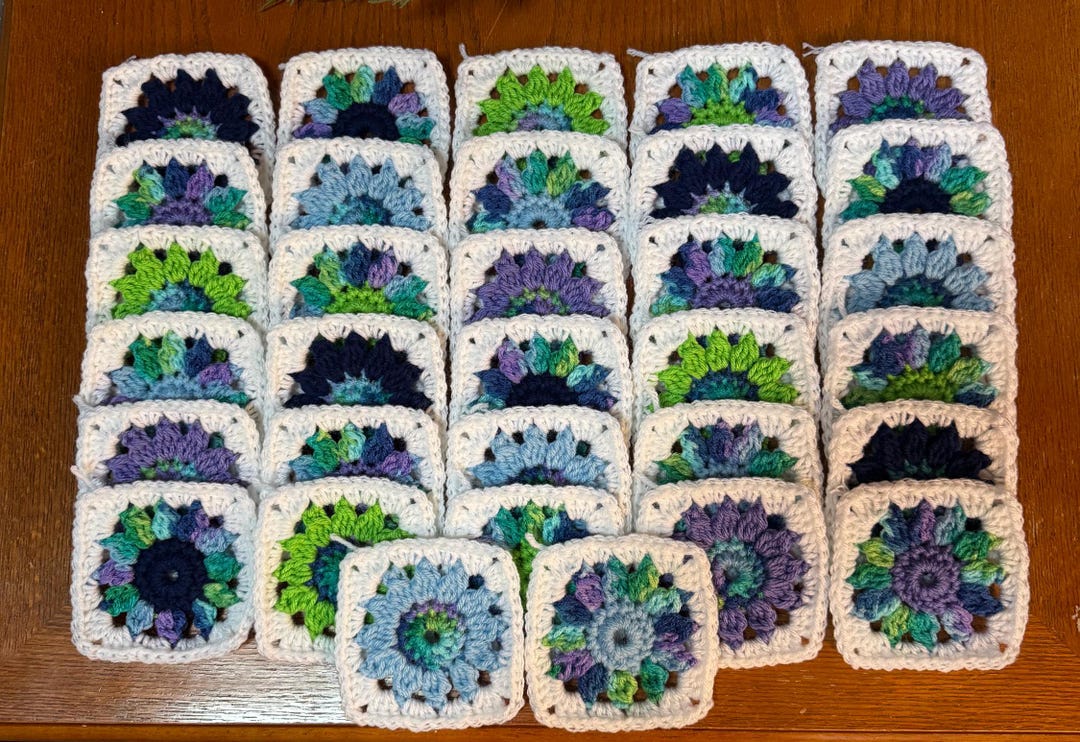 32 Floral Granny Squares Crochet Blocks Crocheted Blue Green Lavender ...