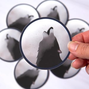 Wold shifter Howling for book and animal lovers