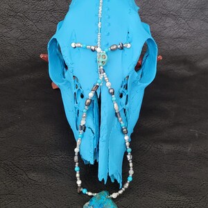 Reh Schädel Altar Ornament