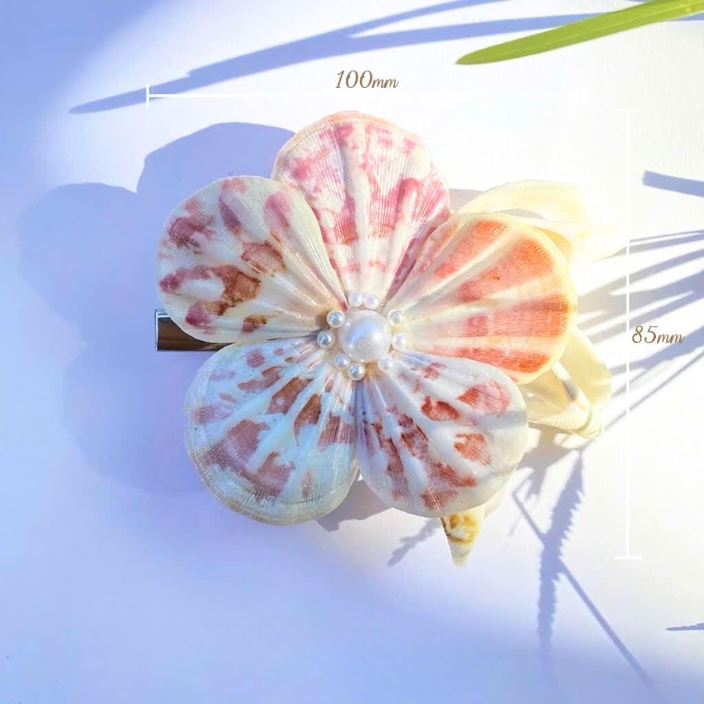 Beautiful shell flower hair clip 55948FBB-47BD-4107-9955-  main image 4