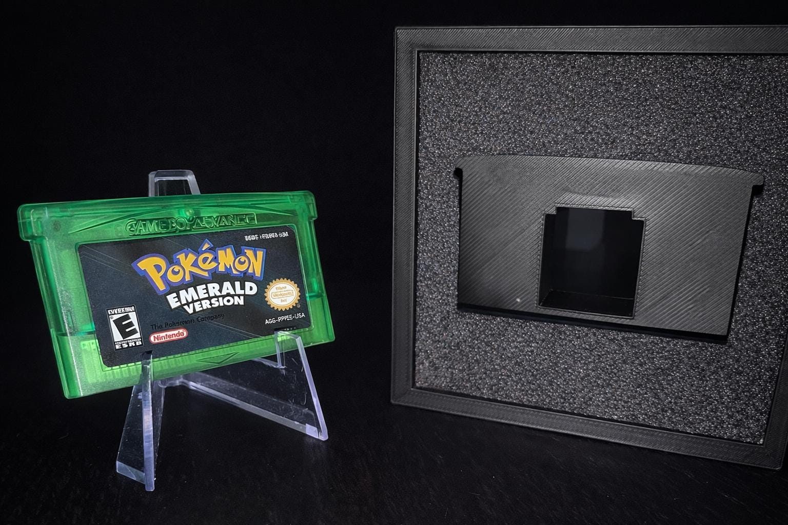 Pokemon Emerald Game + Frame Display! Cartridge and Display Included - Etsy