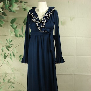 Ruffled Vintage Navy Blue wrap dress with white edging details 70s Mary Tyler Moore Georgie Girl Weekender V Neck Long Sleeve casual classic
