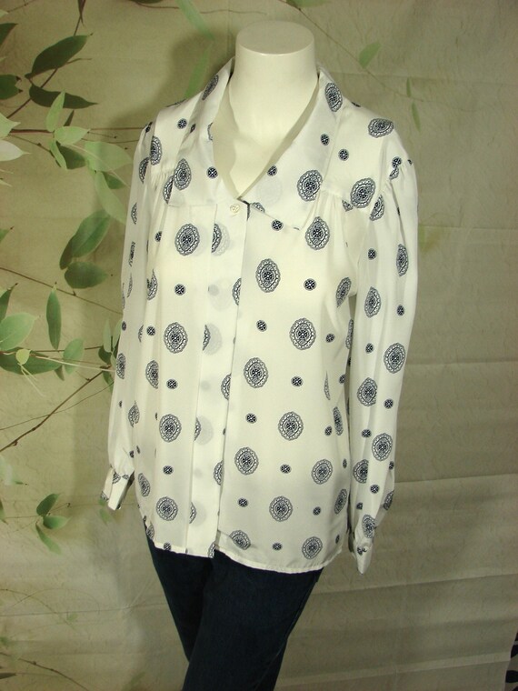 Vintage Navy Mandelas on White Blouse 80s Haberdashery by Personals Polyester Semi Sheer Long Sleeve Business Boss Sz 8 Silky Classic