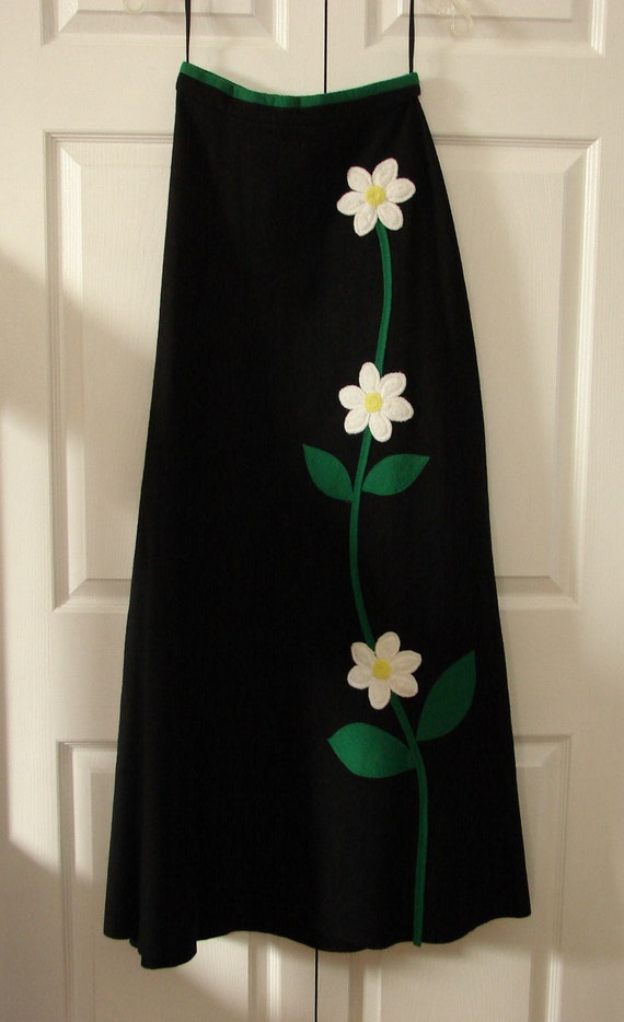Daisy Dream - Vintage 60s BOHO Black Long Floral … - image 4