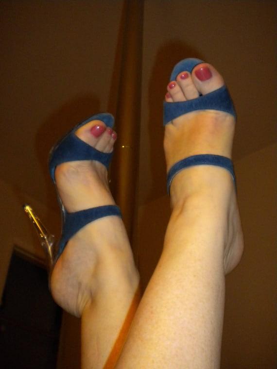 Blue and clear heels discount