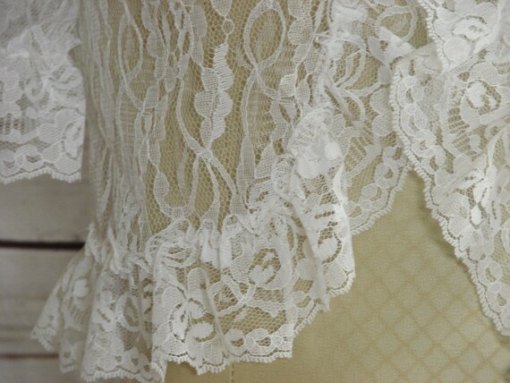 Lace Frills - Fredericks of Hollywood White Lace Ruff… - Gem