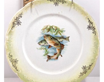 Używany talerz rybny 9 1/4" z porcelany Limoge Like Porcelain z wieszakiem ściennym