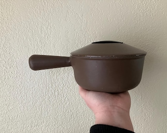 Vintage Cousances Le Creuset Cast Iron Enameled Brown 16 Sauce Pan & With Lid / Brown enamel pot / Dutch oven / antique cookware