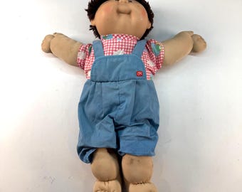 Muñeco Cabbage Patch Kid de Coleco, vintage de 1983, niño, pelo de estambre marrón, overol azul