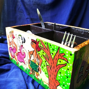 Organizador de mesa de madera pintado a mano