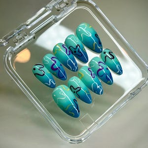 Bikini Bottom Sky Press On Nail| SpongeBob Nail | Summer Vacation |