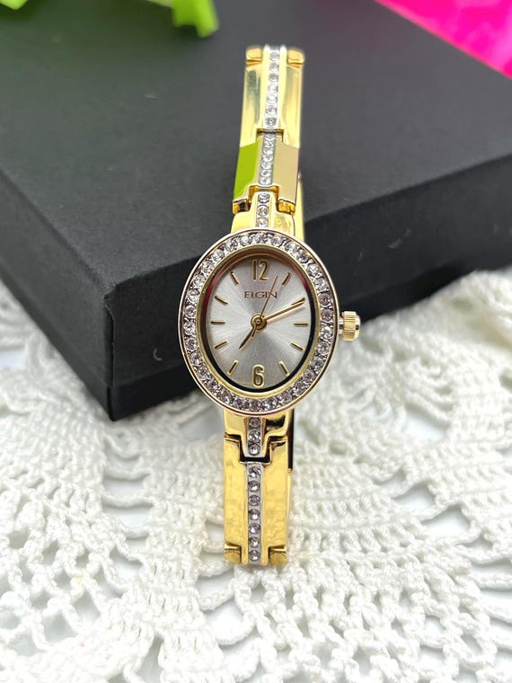 Vintage Elgin Ladies Gold Tone Oval Wrist Watch Two Tone Bracelet Vintage Elgin Womens Watch 15mm Oval Gold Tone Bracelet  main image 2