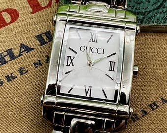 Gucci 5200M.1 Quartz Men Watch - Etsy