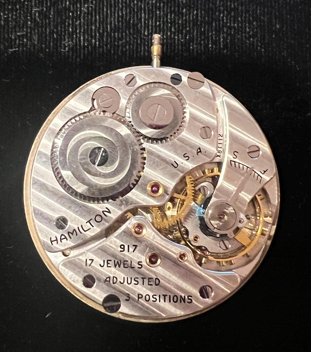 Hamilton Pocket Watch Movement 10s, Circa 1942, 17 Jewels, 917