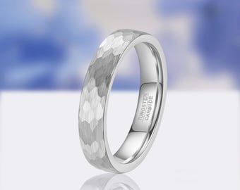 Fede nuziale da uomo e da donna da 4 mm, anello martellato, fede nuziale sottile, anello in tungsteno argento opaco, anello semplice e unico