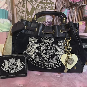 Y2K Juicy Couture ジューシークチュール ボストンバッグ 黒 Juicy Couture（ボストンバッグ）のフリマアイテム一覧