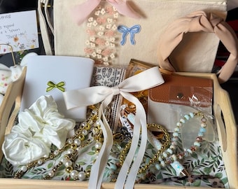 The Bling Edit 1 mystery scoop