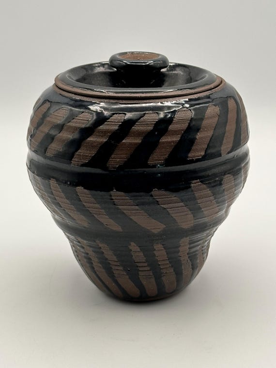 茶色い陶器製円筒形容器 茶色い陶器製円筒形容器 【公式通販】
