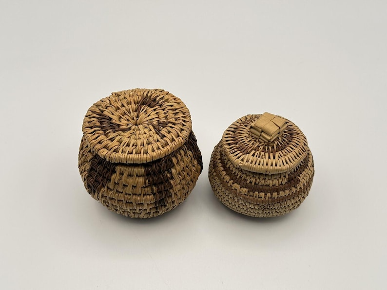 Miniature Hand-Woven Native American Lidded Basket Set - Natural Fiber Collection image 5