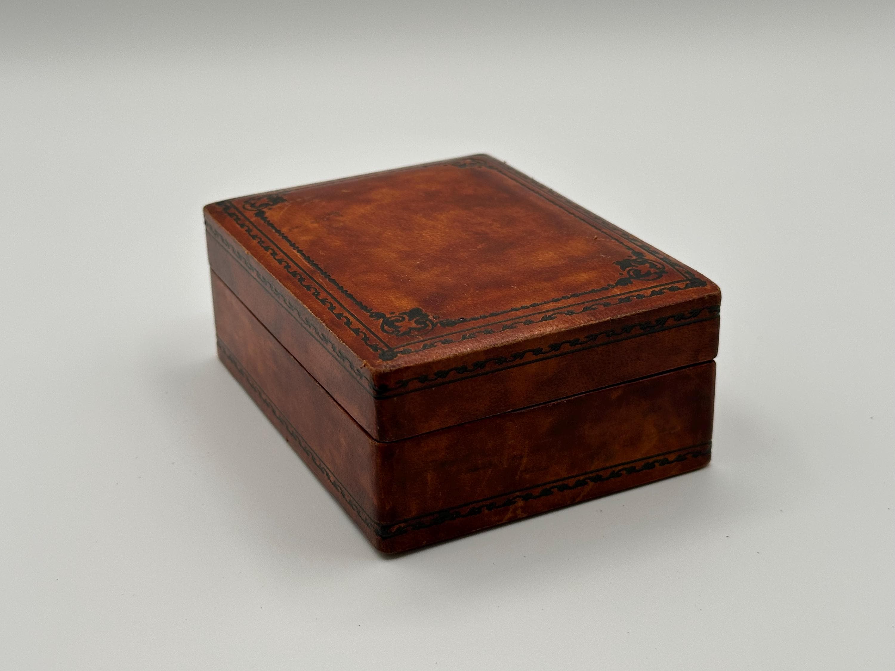 Vintage leather jewelry box - Etsy 日本